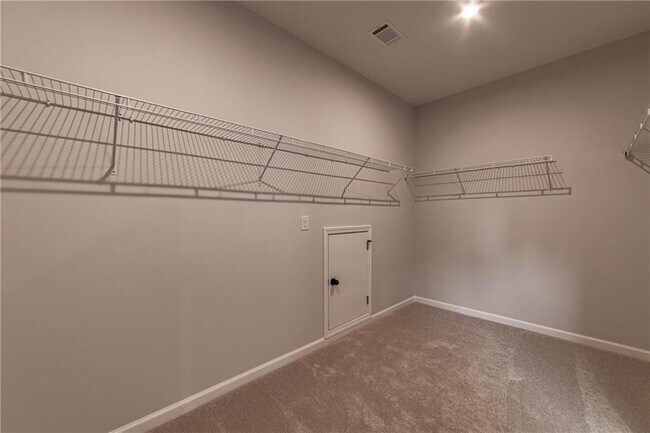 Building Photo - 107 Cedar Brk Dr