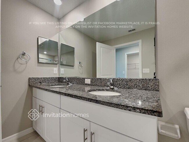 Building Photo - 5148 Forum Blvd