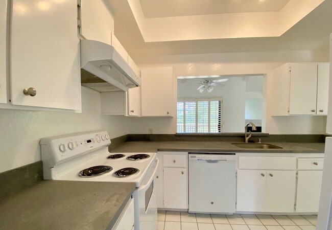 Building Photo - 7 Kilmer Ct