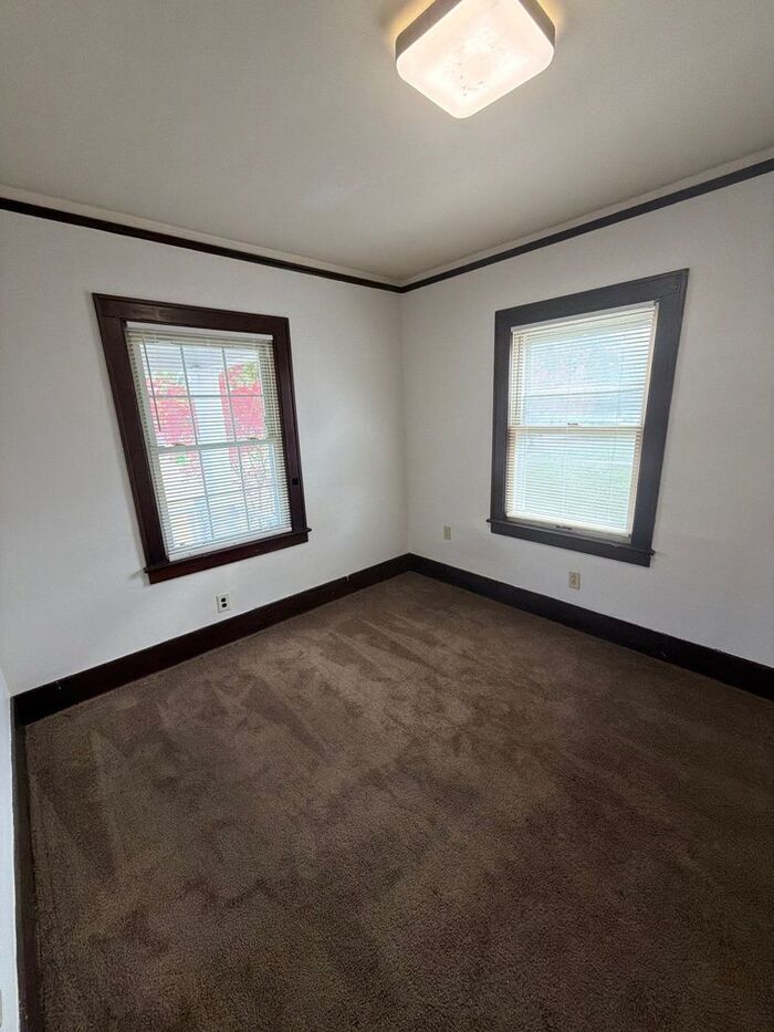 Building Photo - 780 Northfield Rd