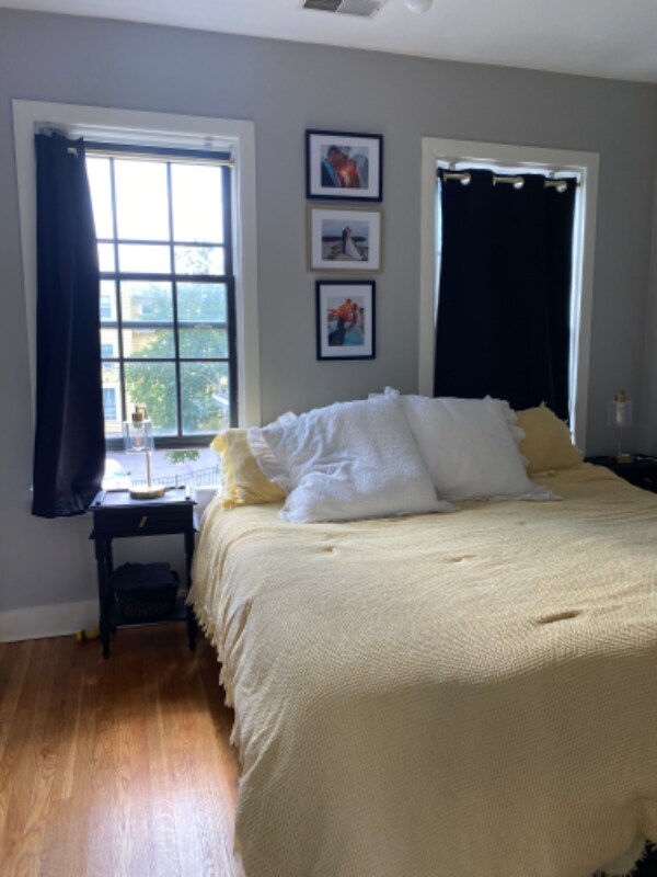 Building Photo - 185 Broadway