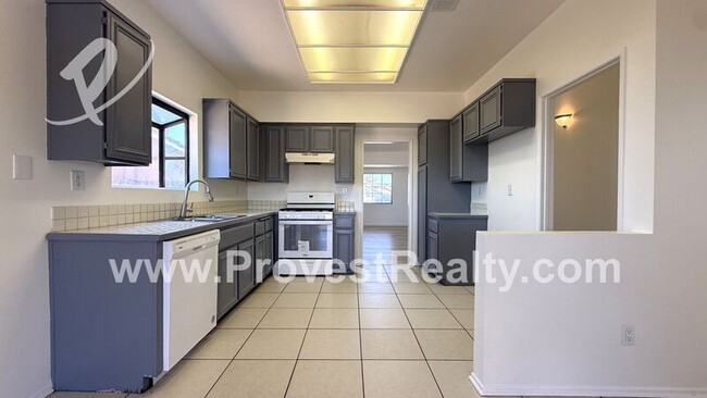 Building Photo - 12288 Cobblestone Cir