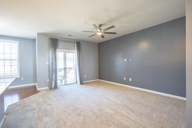 Building Photo - Lovely 3 BR/2.5 BA Townhome in Lanham!