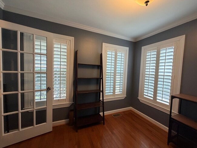 Building Photo - Carolina Lakes Gated Community!!