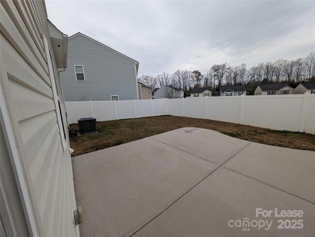 Building Photo - 8419 Candlenut Ln