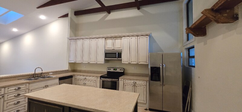 Building Photo - 22614 Vistawood Way