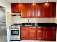 Building Photo - 40-37 77th St