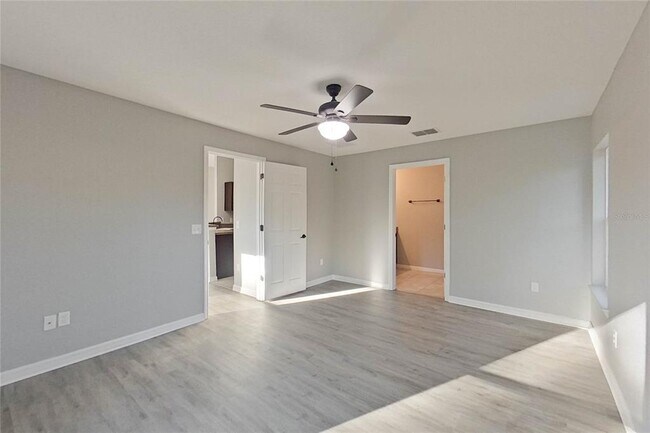 Building Photo - 8806 SW 135th Street Rd