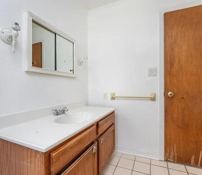 Building Photo - 29171 Orva Dr