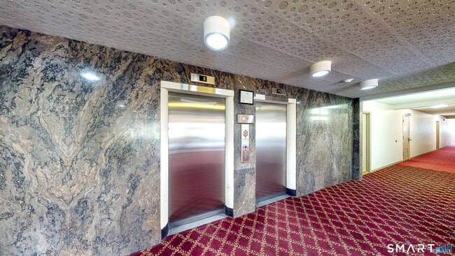 Building Photo - 25 Cartright St