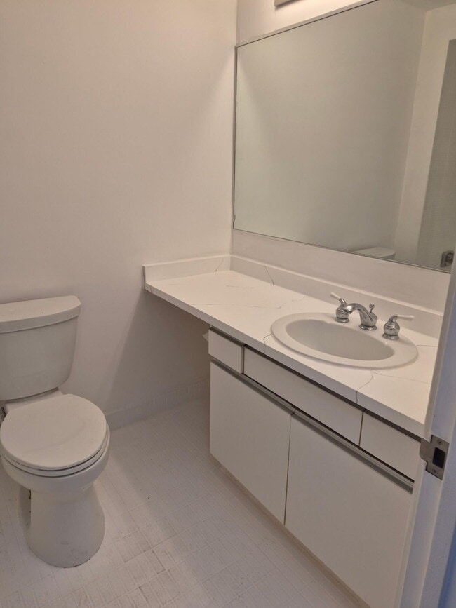 Building Photo - 5000 Civic Center Dr