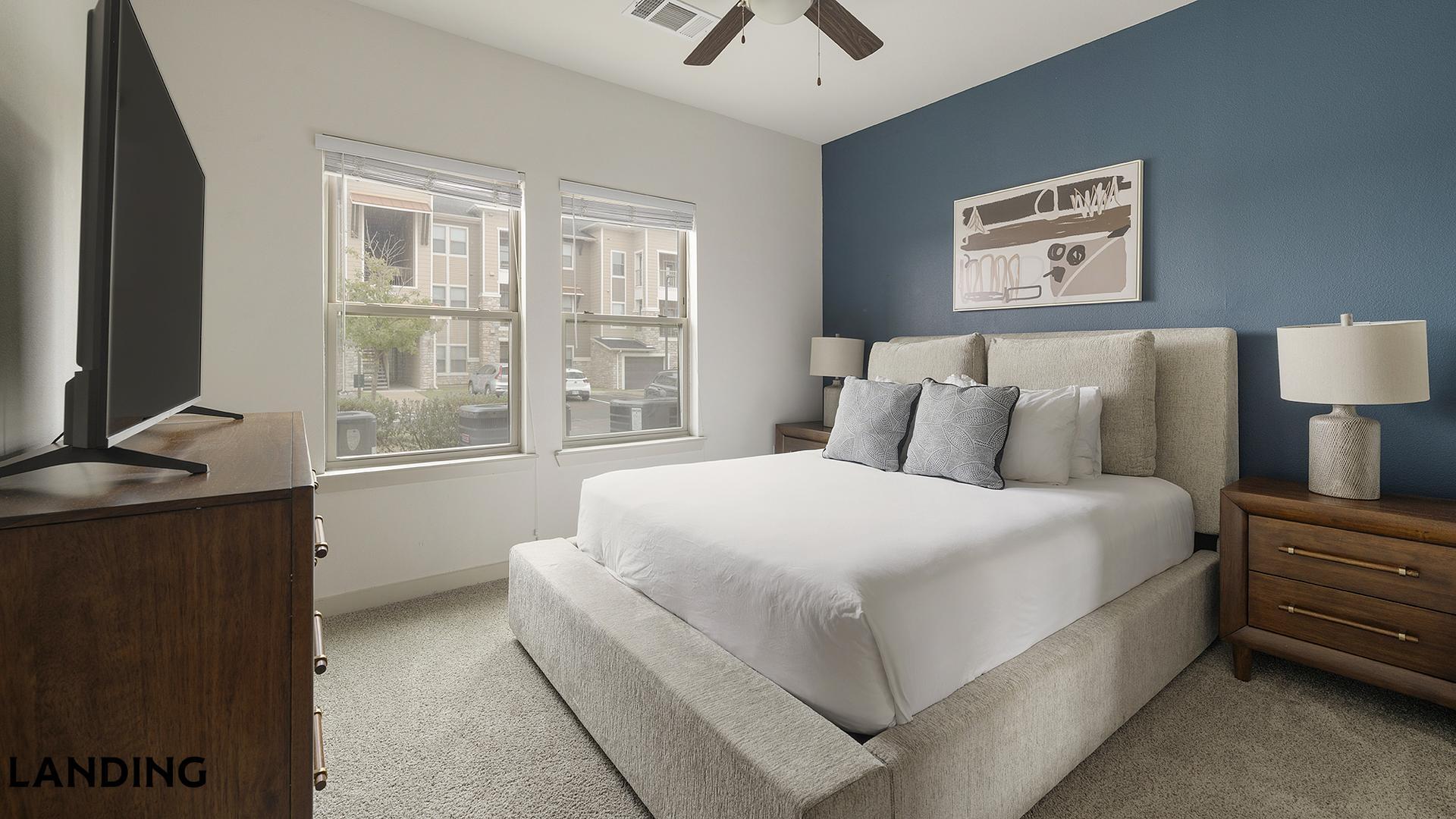 Building Photo - 2825 Main St