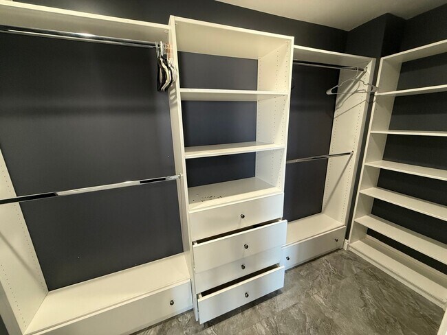 Building Photo - Eagle Ranch Community-2 Story 4 bedrooms Spanish Style Home