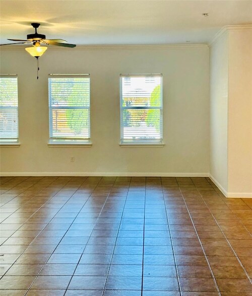 Building Photo - 2800 Canyon Valley Run