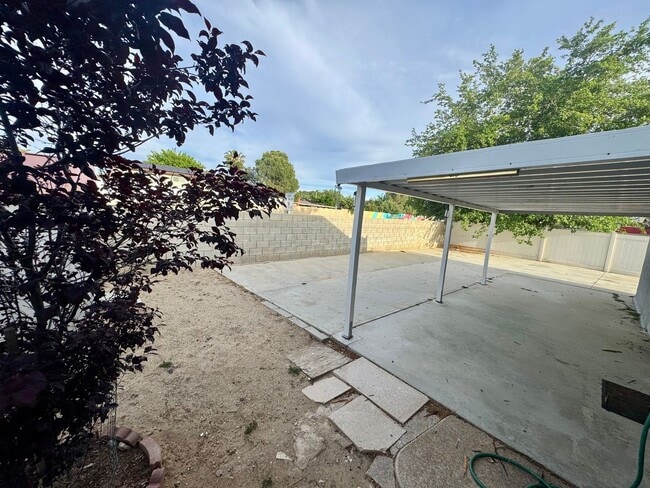 Building Photo - Beautiful 4 bedroom in West Lancaster