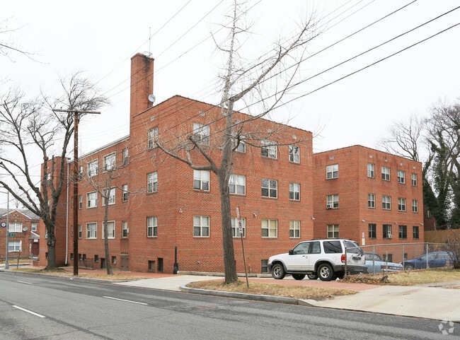 Building Exterior - 1301-1305 U St SE