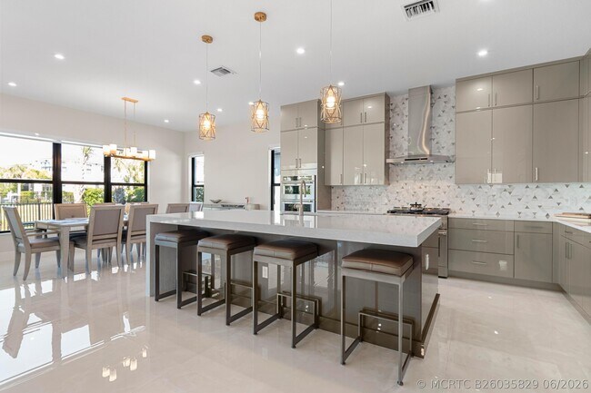 Building Photo - 12510 Solana Bay Cir