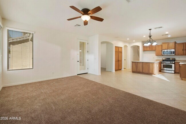 Building Photo - 15158 N 145th Ln