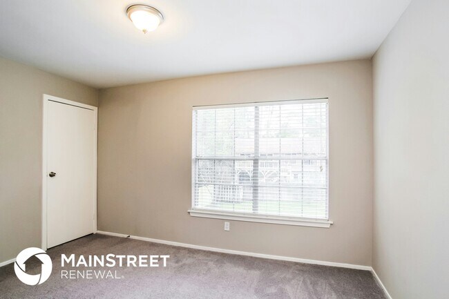 Building Photo - 173 Maple Branch St