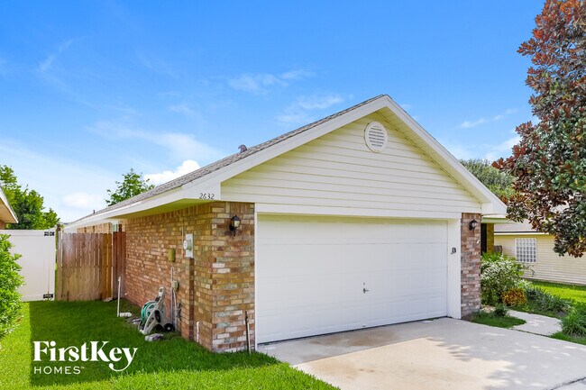 Building Photo - 2632 Creekfront Dr