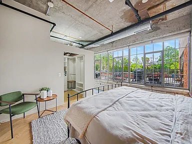 Building Photo - 315 2nd St