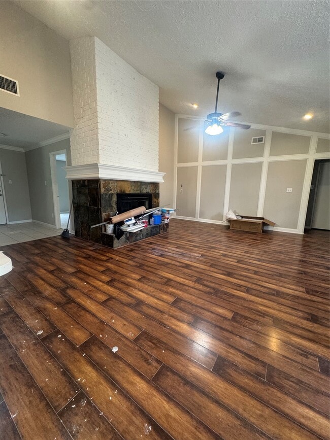 Building Photo - 21430 Park Brook Dr