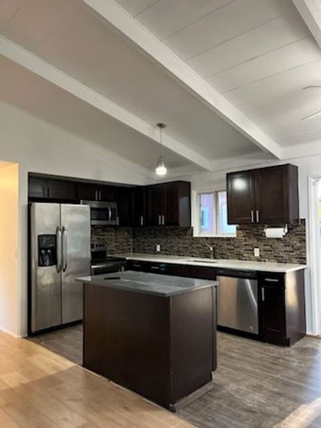 Building Photo - Remolded Rambler 3BR, 1BA,Big shop, fenced...