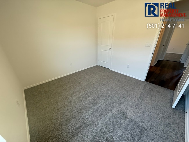 Building Photo - 4060 Croft Avenue