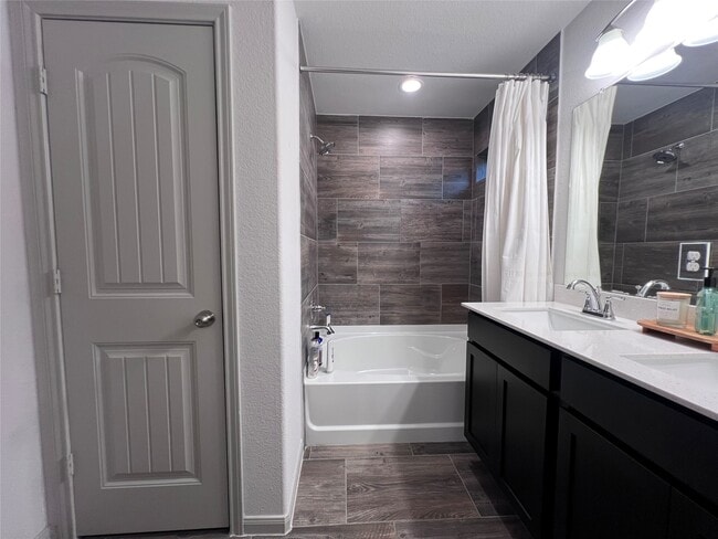 Building Photo - 7971 Tuscan Cypress Dr