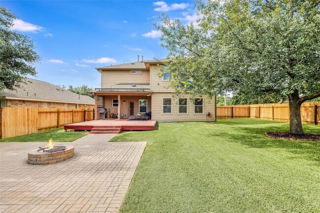 Building Photo - 2501 Alexander Ct
