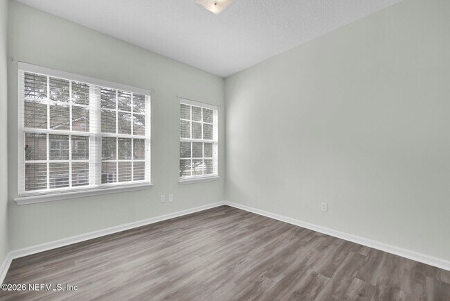 Building Photo - 1745 Forest Lake Cir W