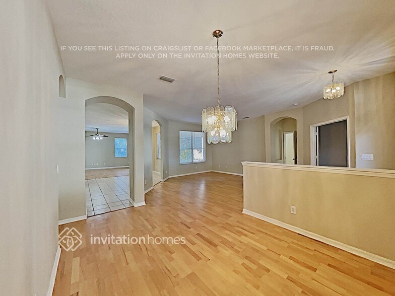 Building Photo - 7214 Colonial Lake Dr