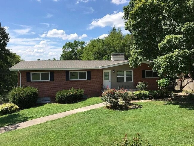 Primary Photo - **Spacious 5-Bedroom Home with Modern Upda...
