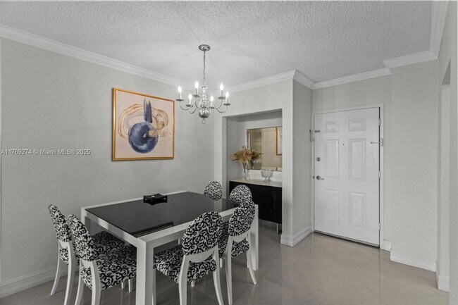 Building Photo - 2501 S Ocean Dr