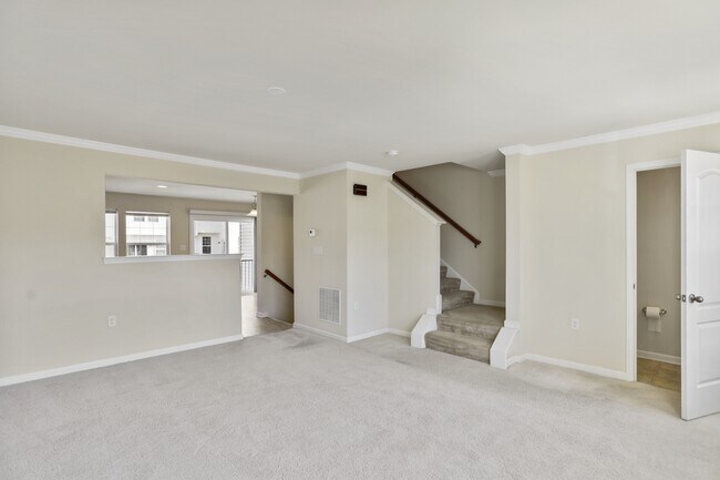 Building Photo - 18 Chillingham Ct
