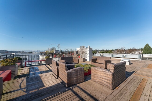 Building Photo - 1525 NW 57th St