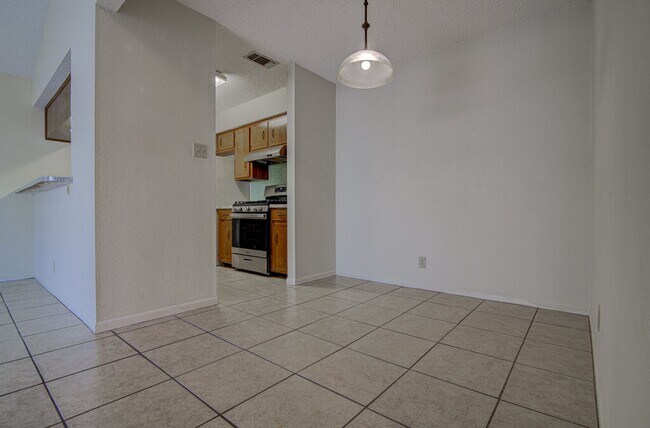 Building Photo - 3603 Rocky Hollow Trail