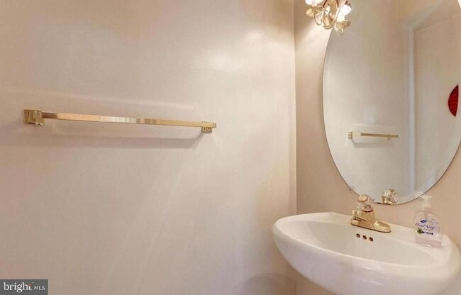 Building Photo - 9703 Whitley Park Pl