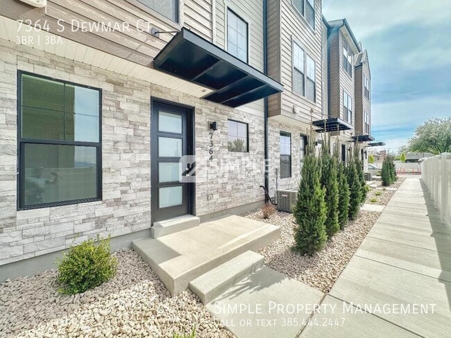 Building Photo - 7364 S Dewmar Ct