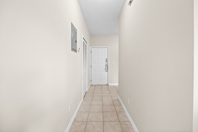 Building Photo - 9906 Perfect Dr