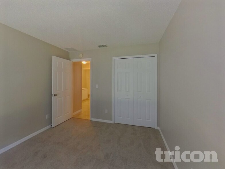 Building Photo - 13235 Moonflower Ct