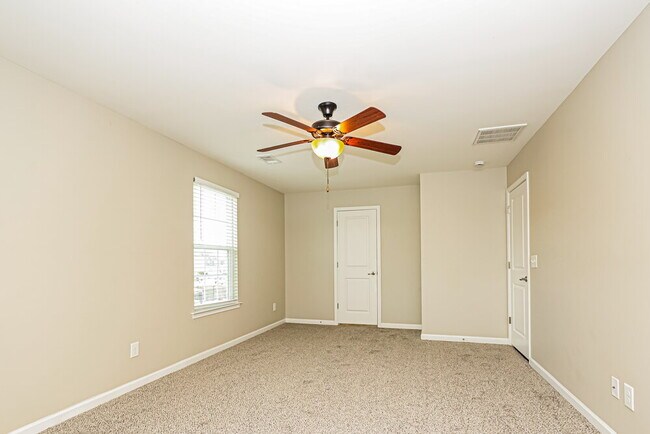 Building Photo - 2647 Apple Cross Ct