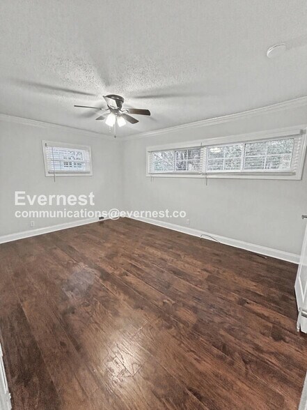 Building Photo - 144 British Lake Dr