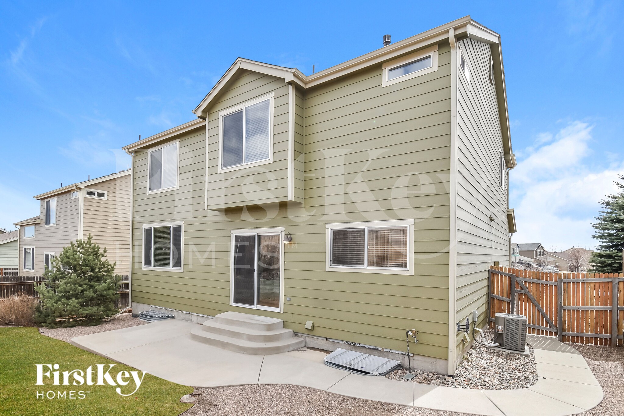 Building Photo - 5660 Rose Ridge Ln