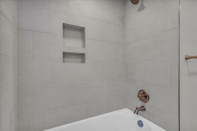 Building Photo - 3729 Boulder Dr