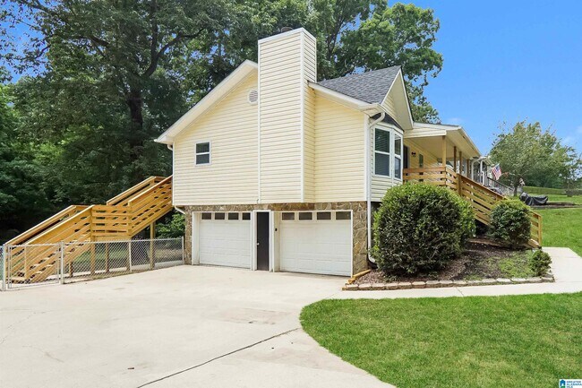 Building Photo - 6599 Womack Rd