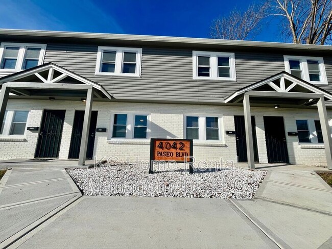 Building Photo - 4042 Paseo Blvd