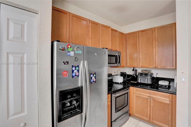 Building Photo - 12600 SW 50th Ct