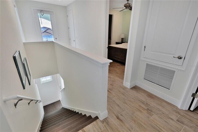 Building Photo - 8049 Lost Shaker Ln