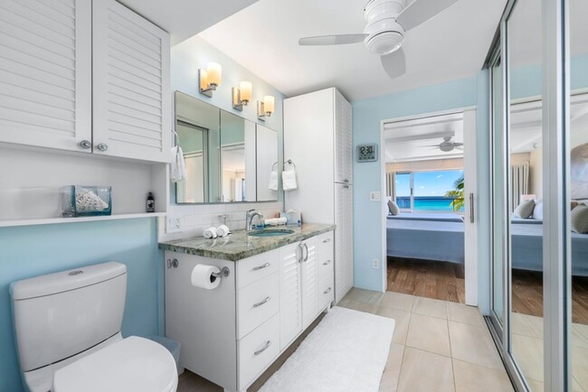 Building Photo - Colony Surf Luxe: Oceanfront 1BR w/ Diamon...